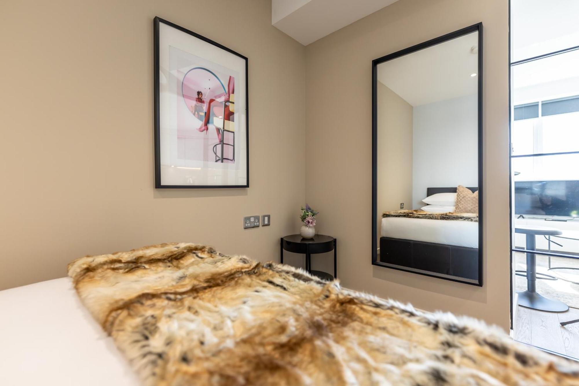 Wem Tower Apartment ลอนดอน ภายนอก รูปภาพ